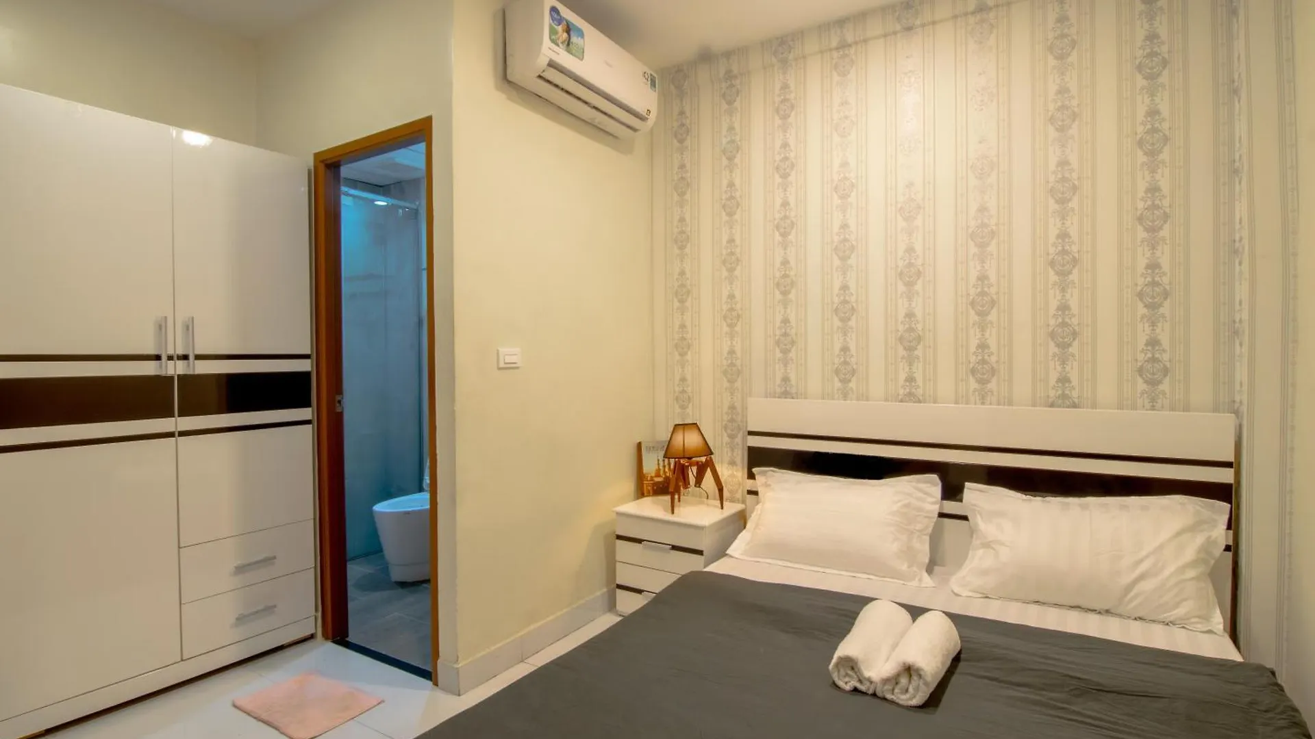 Homestay The Local Home Bui Vien Walking Street Ho Chi Minh City